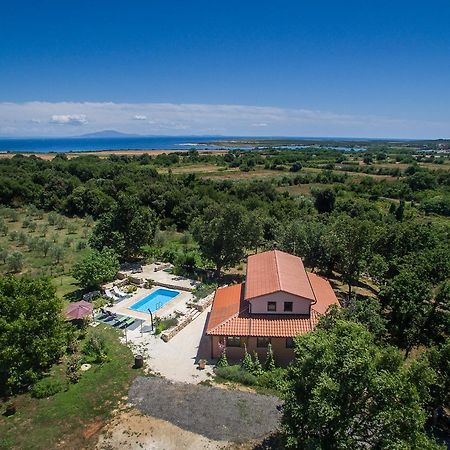 Beautiful Villa Palera With Private Pool Near Pula Ližnjan Exteriör bild